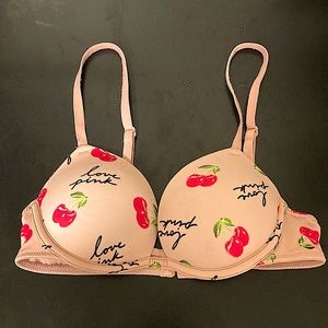 🏷️CLEAR OUT SALE! 
Pink Victoria Secret Push-up Bra